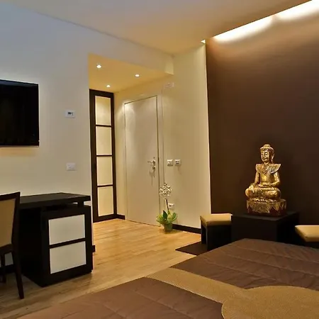 Design Suite Tirano Exterior photo